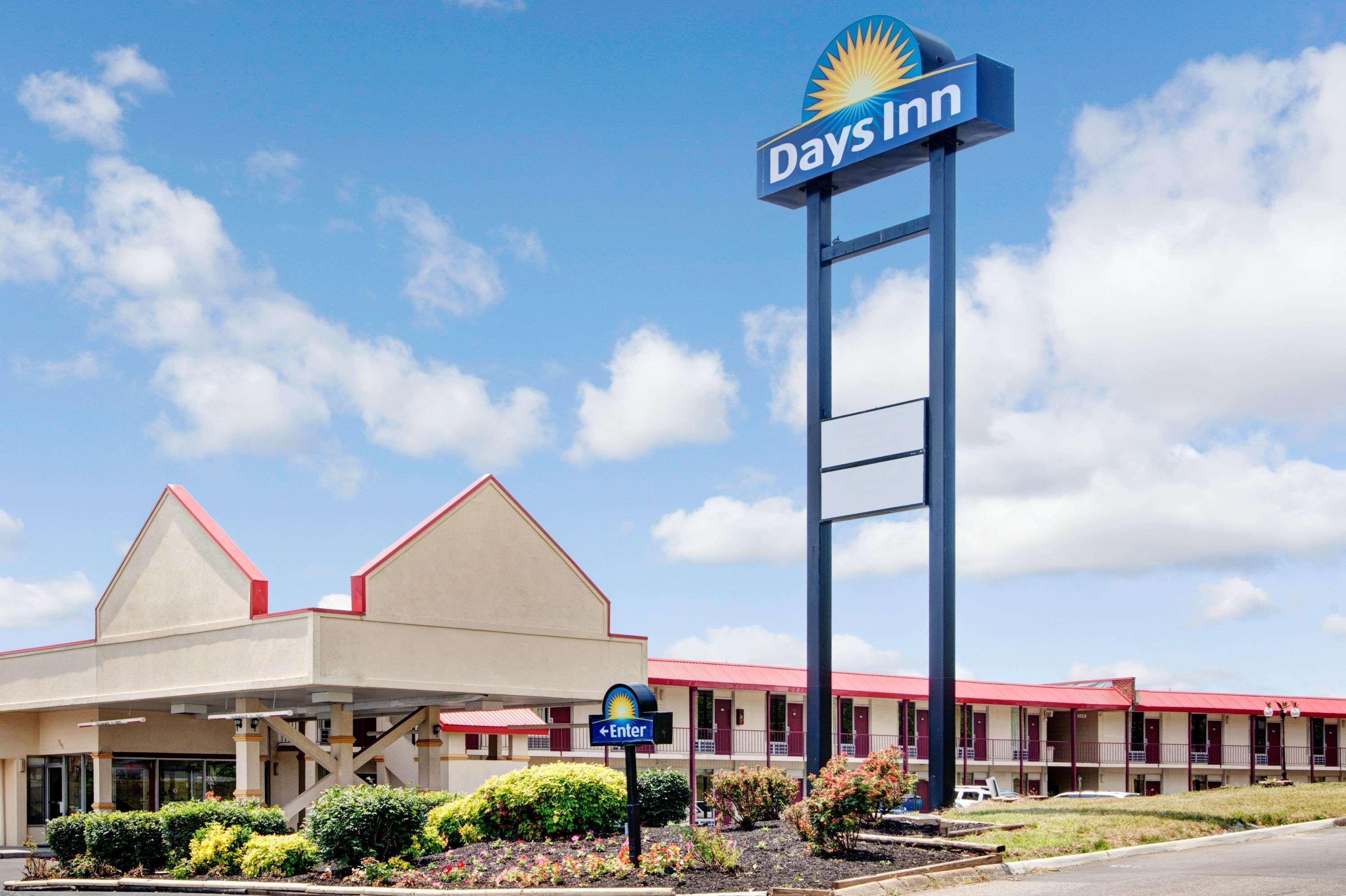 Days Inn By Wyndham Knoxville West Екстериор снимка